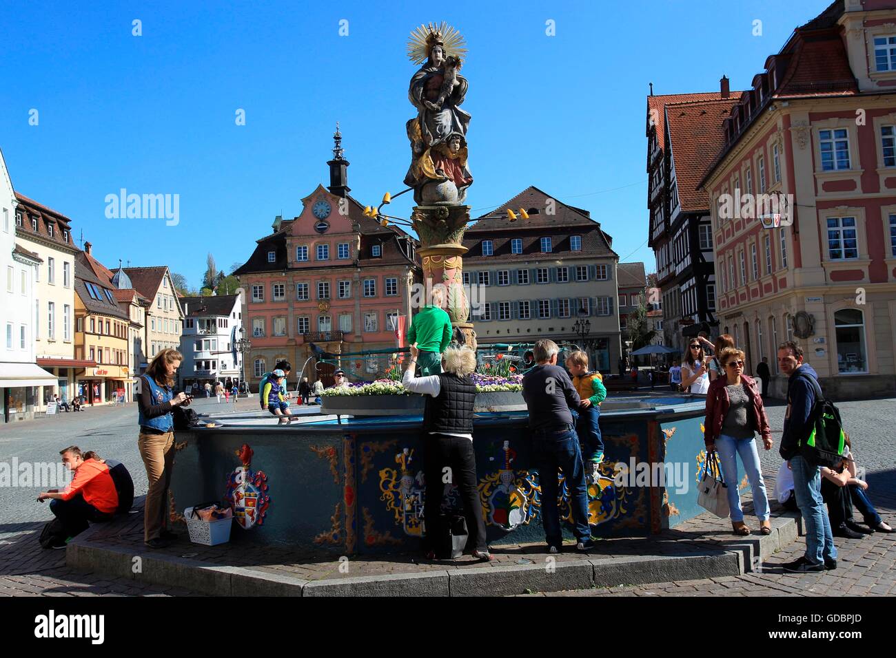 A Marienfountain marketsquare, Schwaebisch Gmuend, Baden Wuerttemberg, Germania Foto Stock