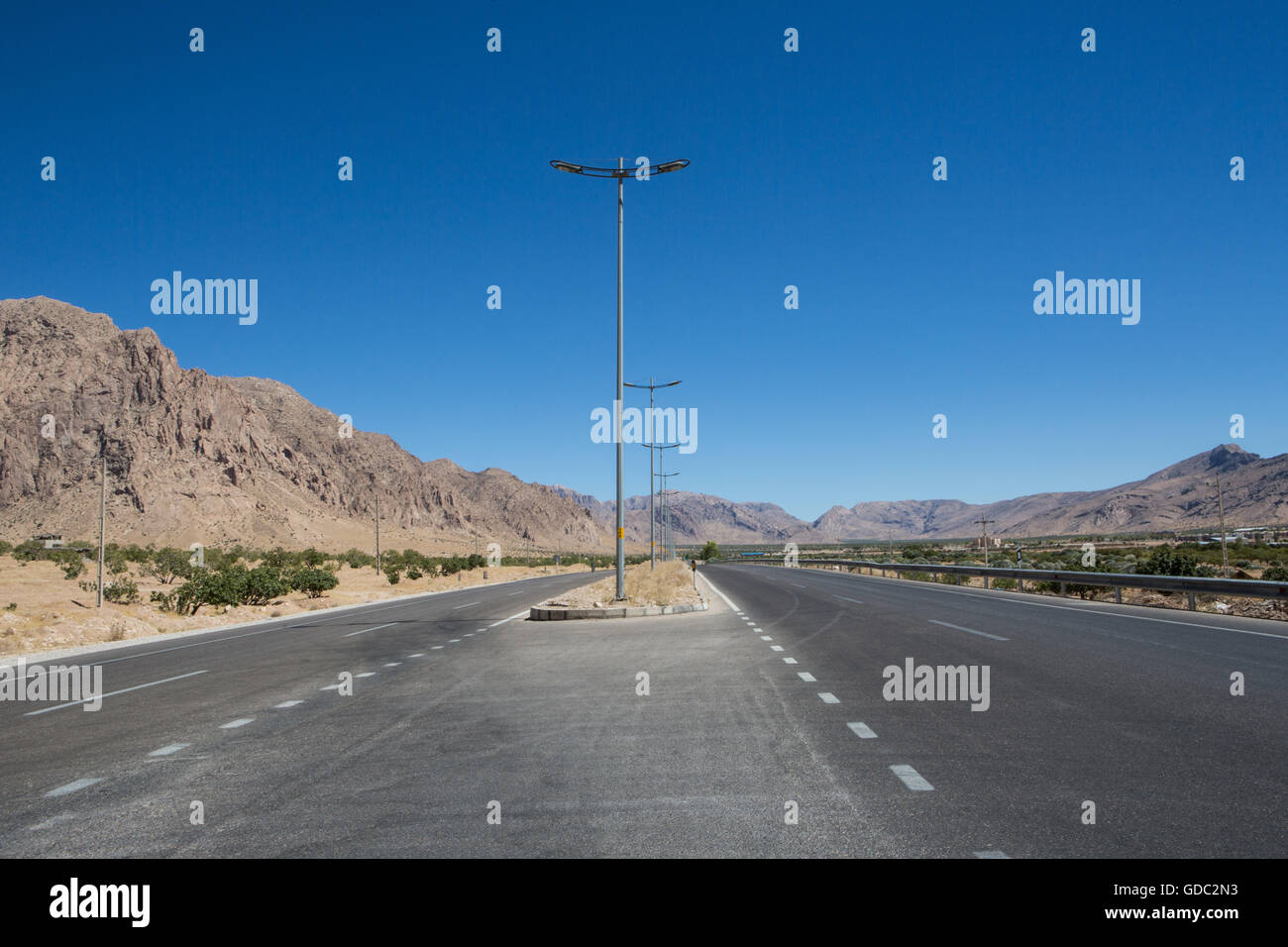 Iran,Autostrada vicino Neyriz City Foto Stock