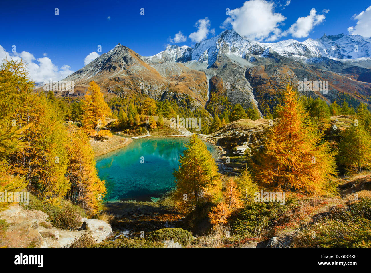 Lac Bleu,Grande Dent de Veisivi,Dent de Perroc,Aiguille de la Tsa, Vallese, Svizzera Foto Stock