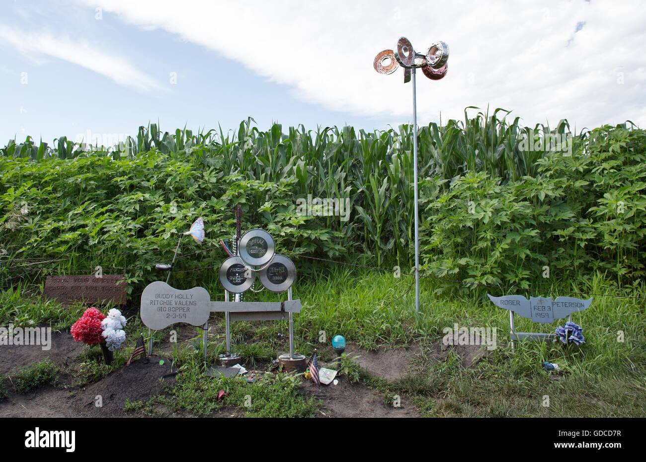 Il sito dell'incidente aereo che ha provocato la morte di Buddy Holly, il grande Bopper e Richie Valens nel 1959 vicino a Clear Lake, Iowa, USA. Foto Stock