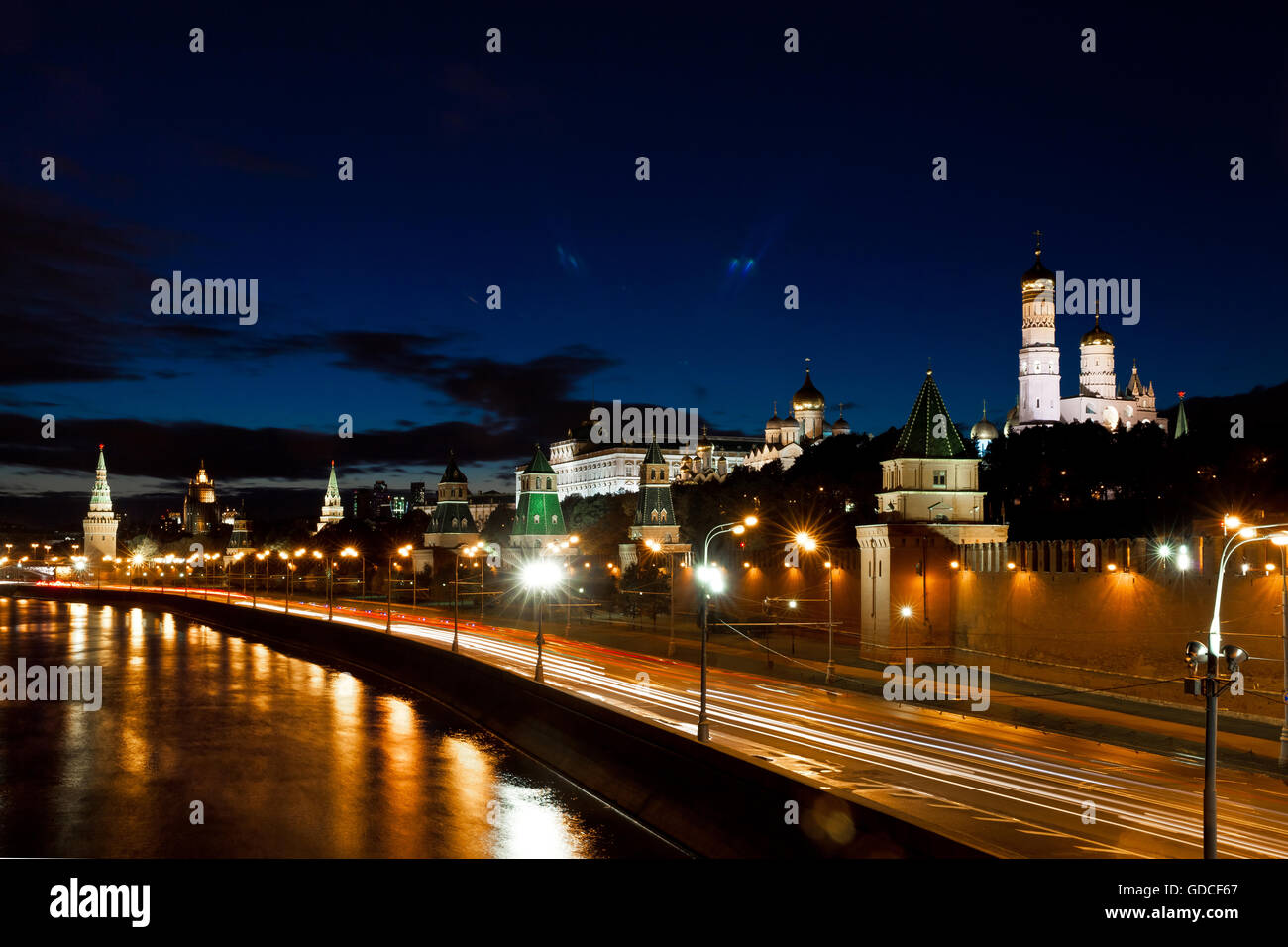 Mosca notte vista del Cremlino Foto Stock