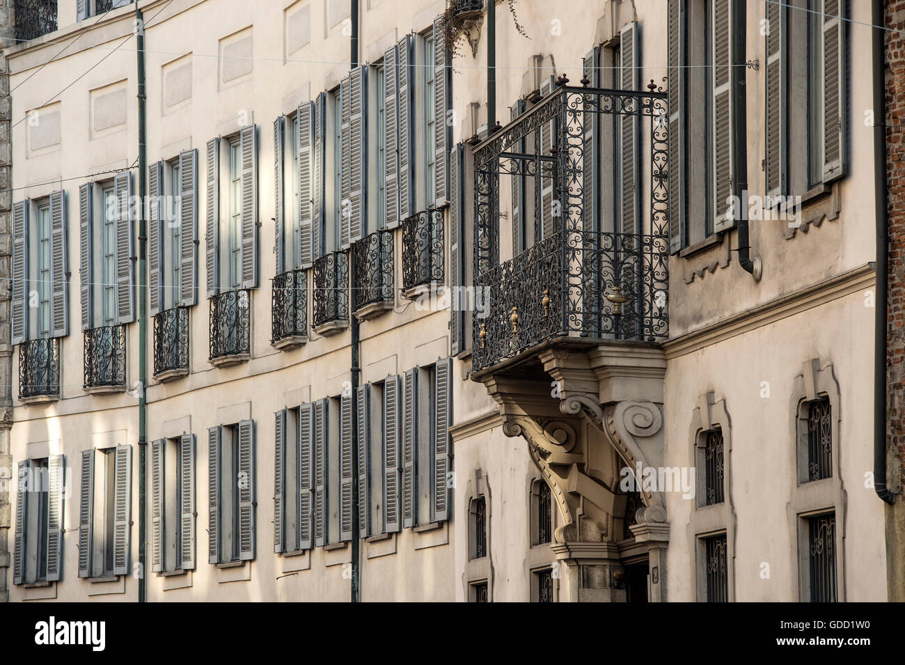 L'Italia, Lombardia, Milano, via Durini, Arturo Toscanini House Foto Stock