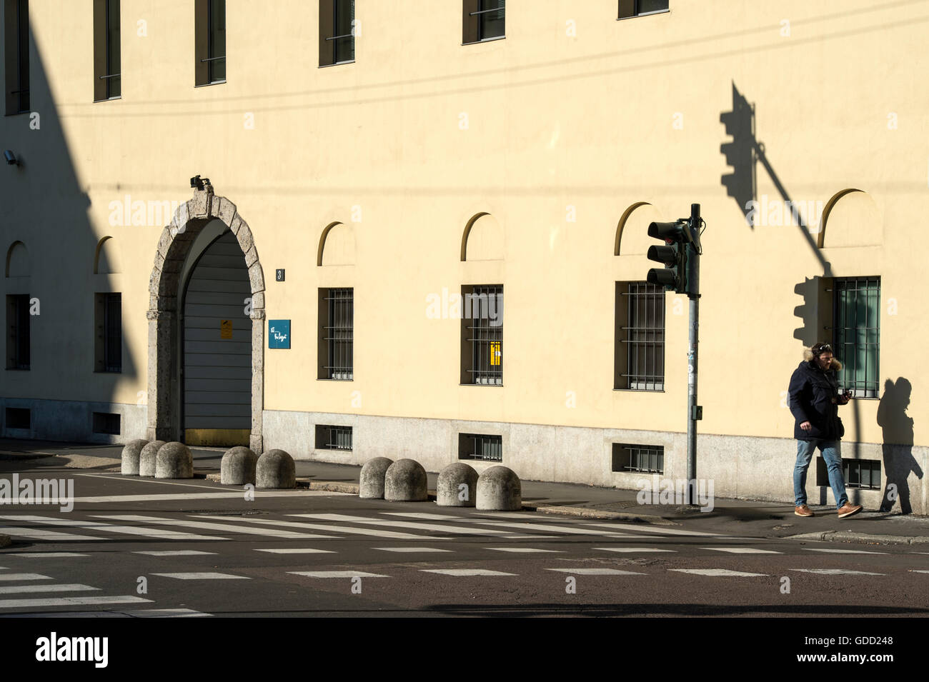 L'Italia, Lombardia, Milano, Via San Marco, Corriere della Sera edificio, Sala Buzzati facciata Foto Stock