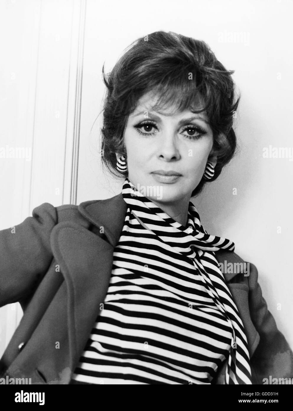 Lollobrigida, Gina, * 4.7.1927, attrice italiana, ritratto, 1974, Foto Stock