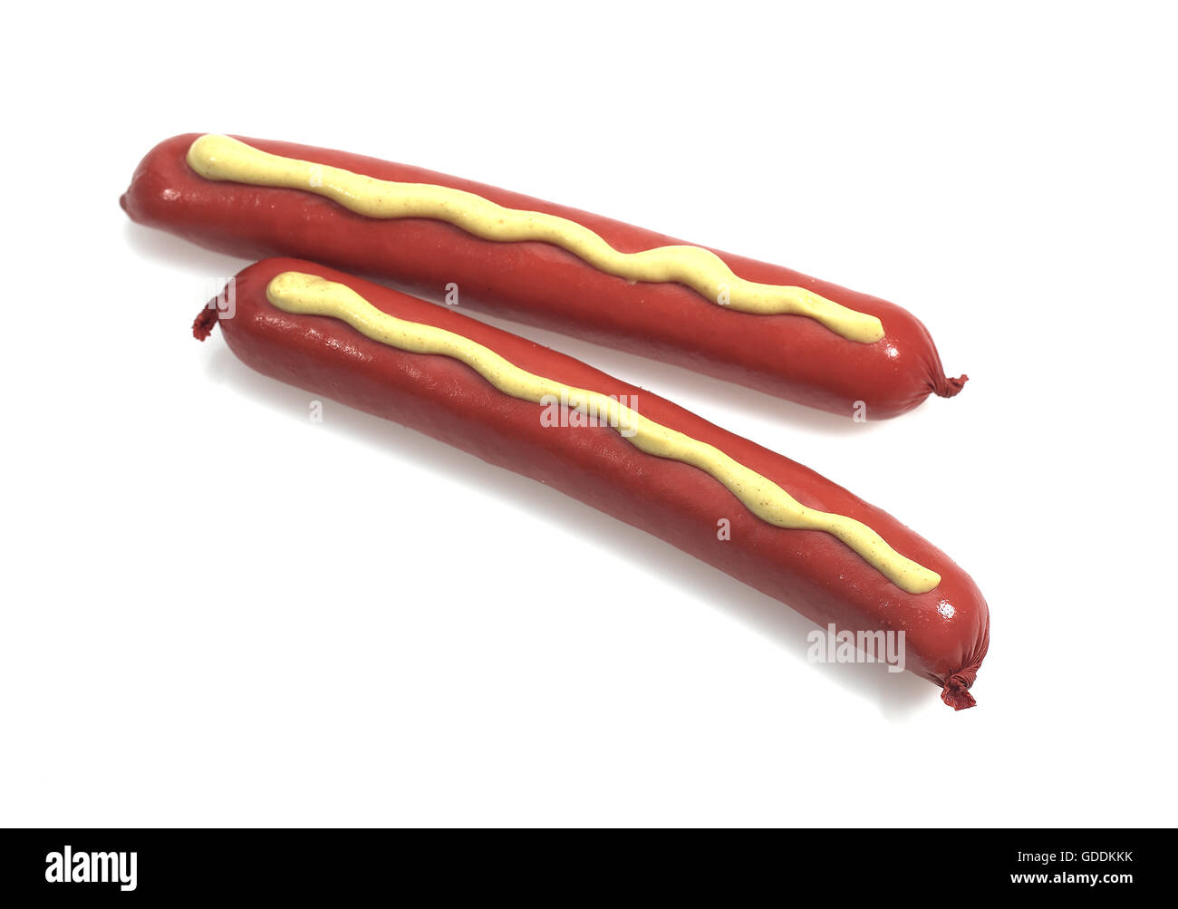 La salsiccia con senape contro uno sfondo bianco Foto Stock