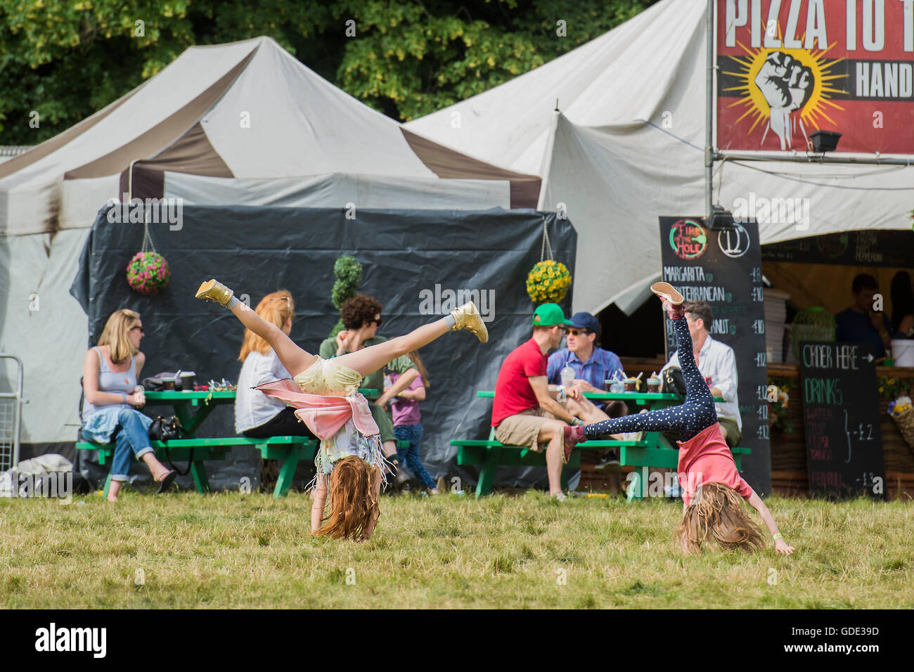 Henham Park, Suffolk, Regno Unito. 16 Luglio, 2016. Il 2016 Latitude Festival, Henham Park, Suffolk. Credito: Guy Bell/Alamy Live News Foto Stock