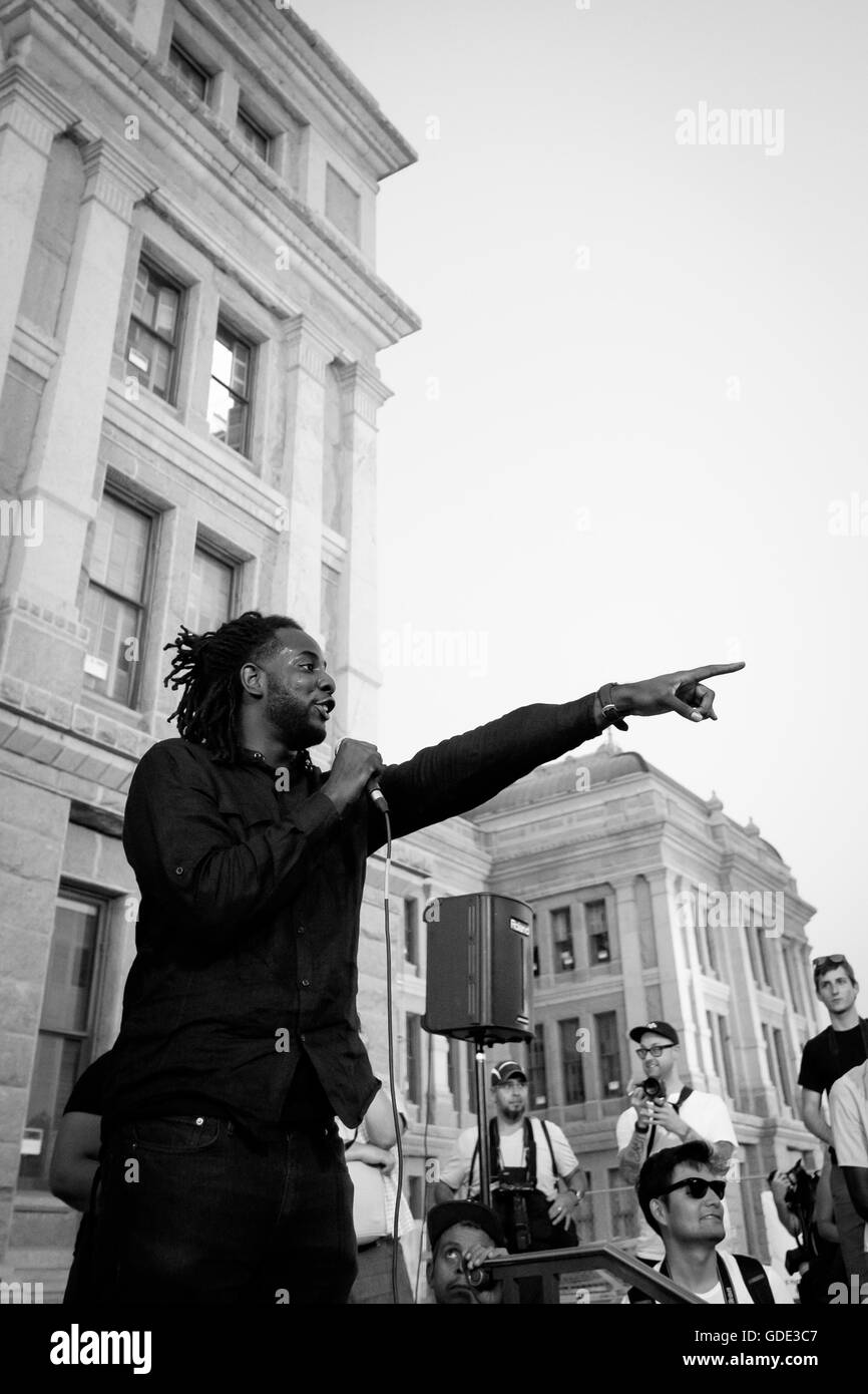 Texas, Stati Uniti d'America. Il 15 luglio 2016. nero vive questione protesta di fronte texas Capitol Building © corey mendez/alamy live news Foto Stock