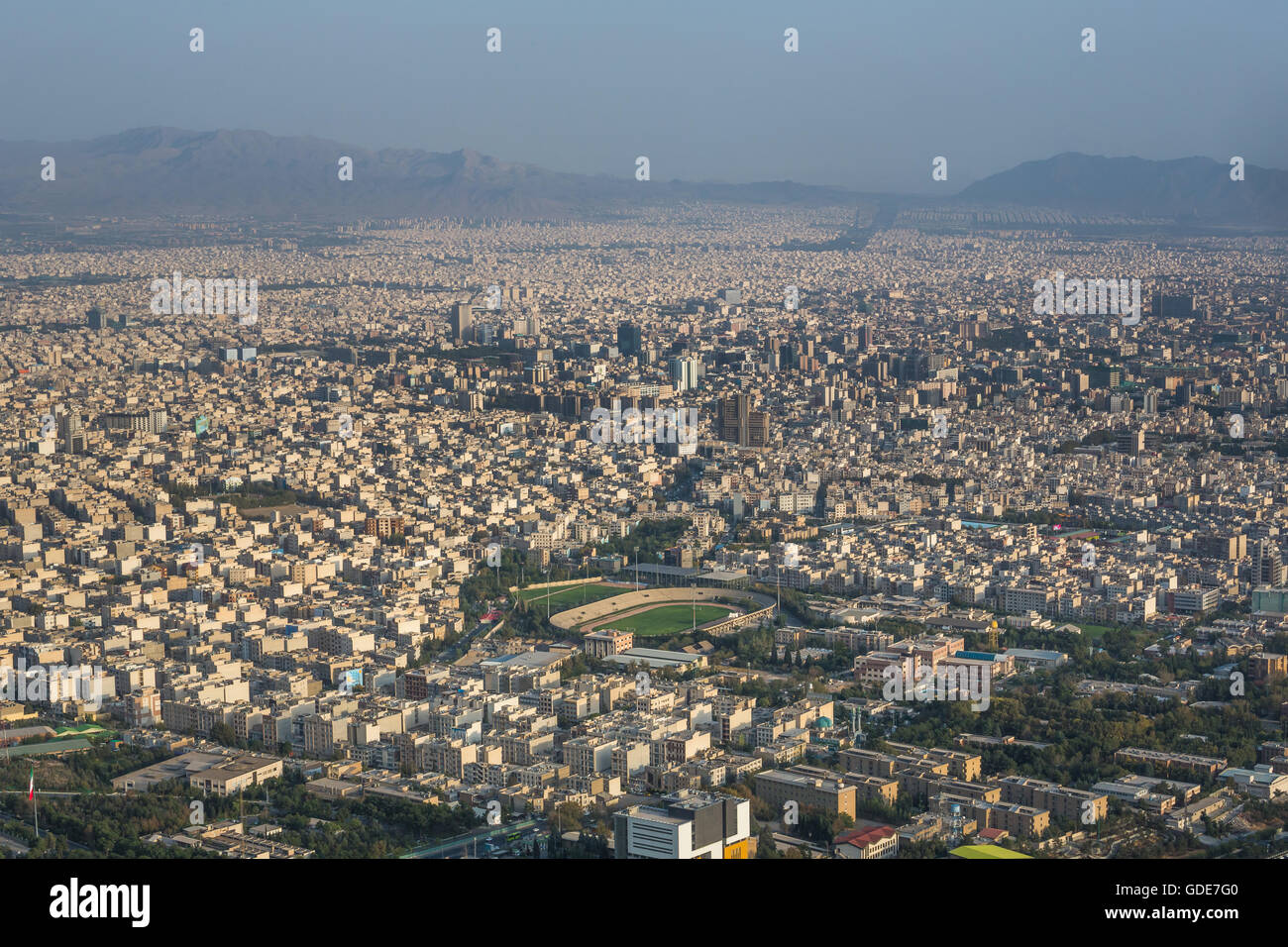 Iran,città di Teheran,Teheran città dalla torre Milad. Foto Stock