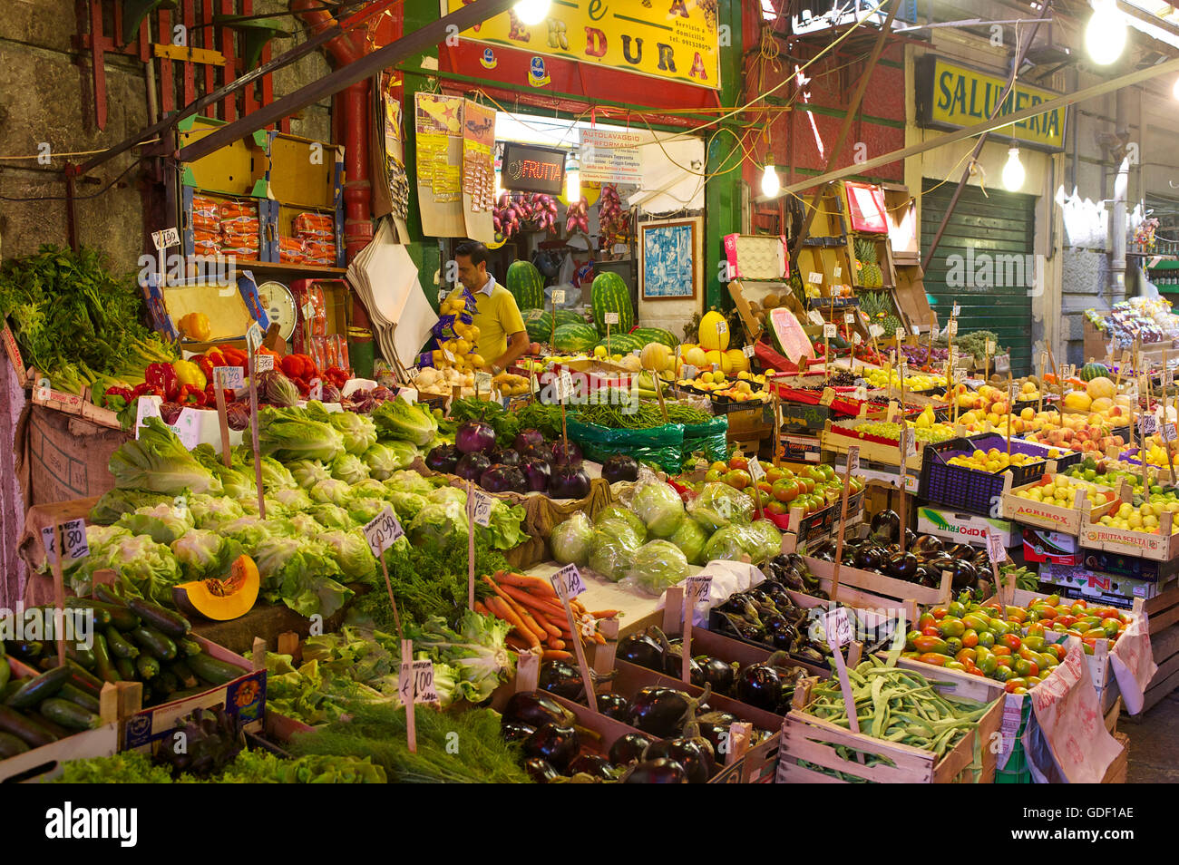 Mercato della Vucciria a Palermo, Sicilia, Italia Foto Stock