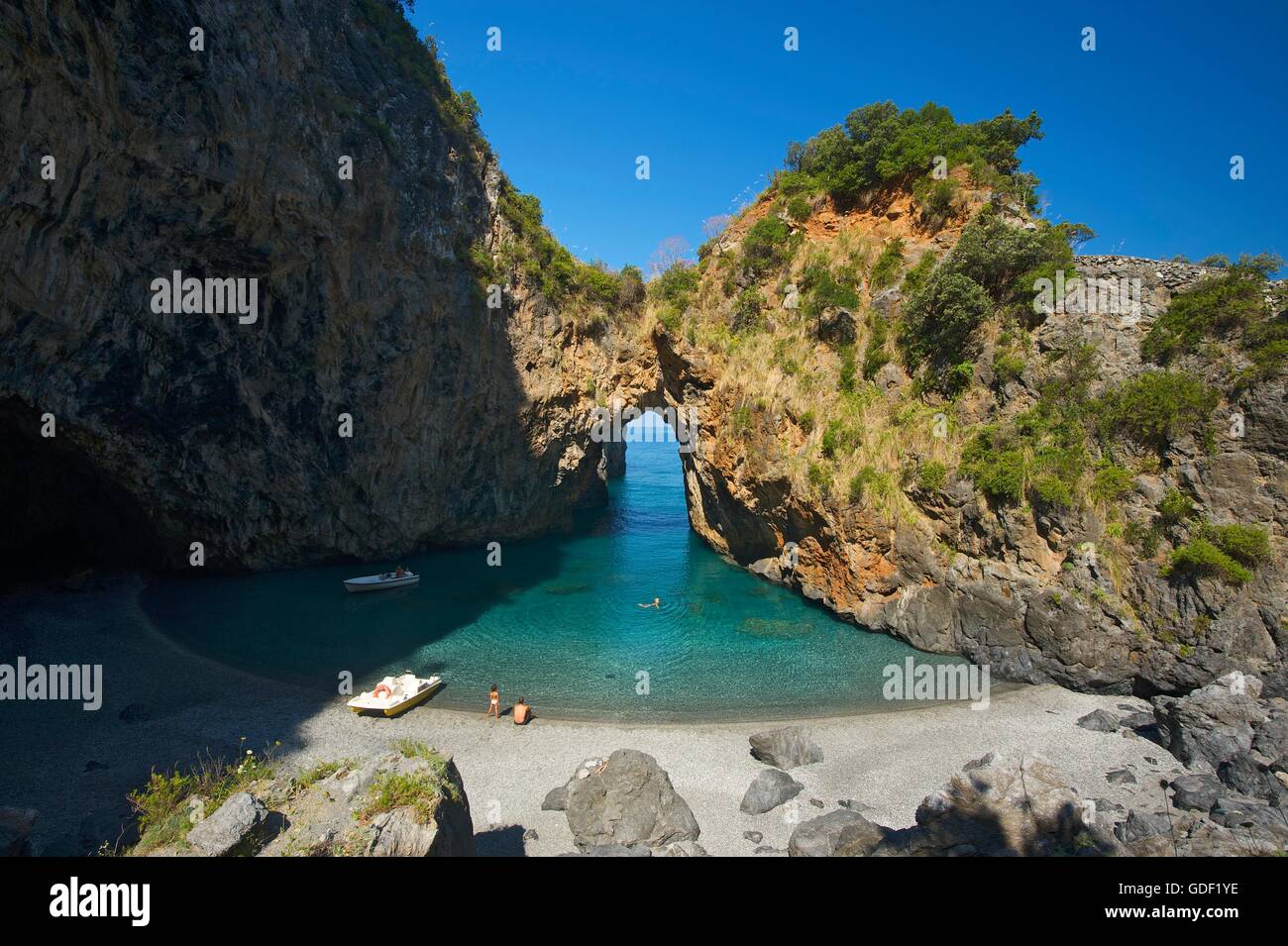 Arco Magno, San Nicola Arcella, Capo Scalea, Calabria, Italia Foto Stock