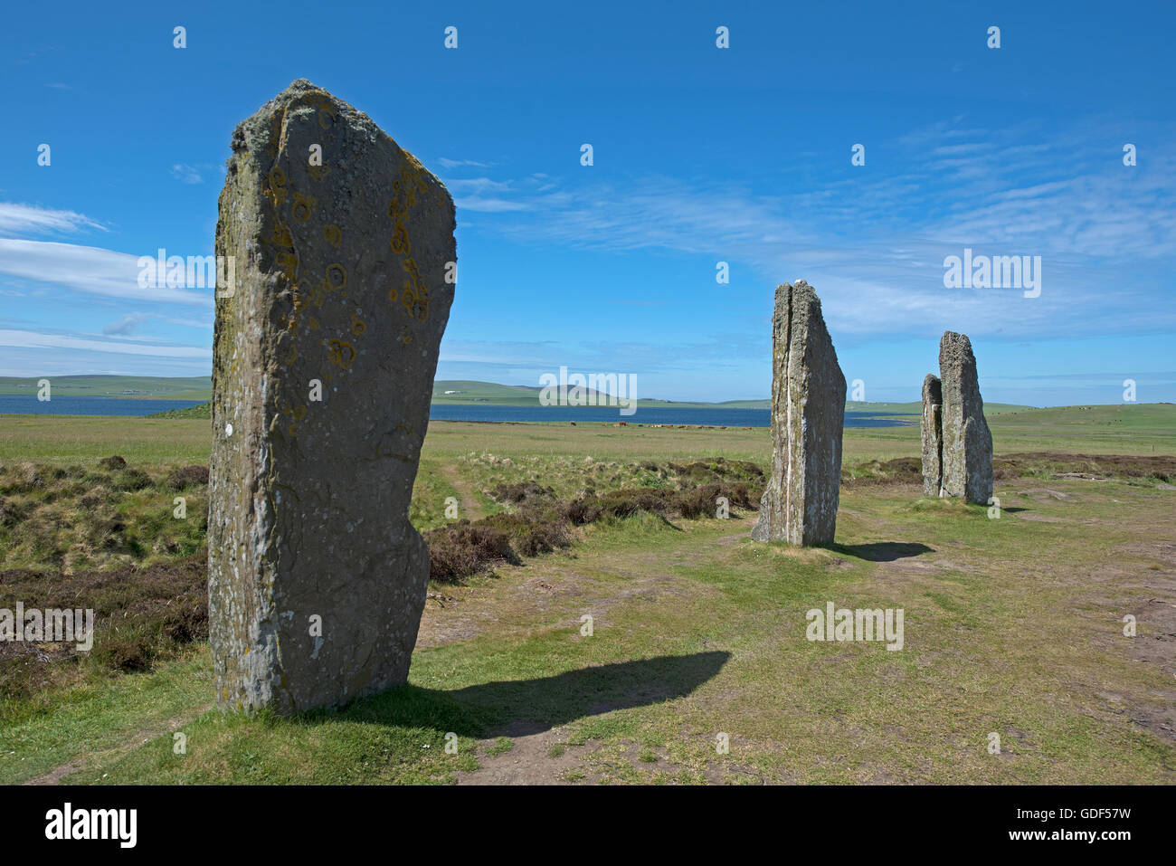 Anello di Brodgar pietre permanente, severità. Terraferma Isole Orkney. SCO 10,717. Foto Stock