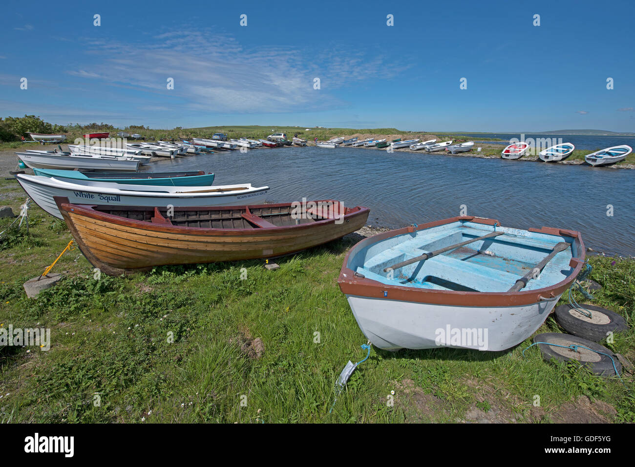 Loch di Harray Orkney Isles trote di acqua dolce di barche da pesca per la pesca locale club. SCO 10,727. Foto Stock