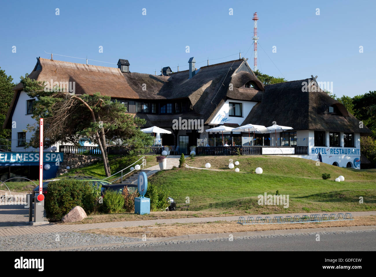Hotel e ristorante Moeve, Mar Baltico località di Ahrenshoop, Fischland, Meclemburgo-Pomerania Occidentale Foto Stock