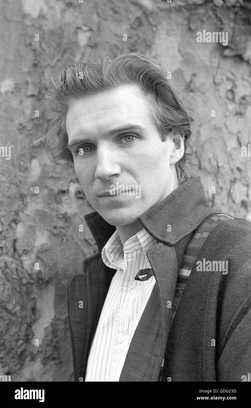 Attore Ralph Fiennes che al tempo aveva giocato SS naziste officer e ...