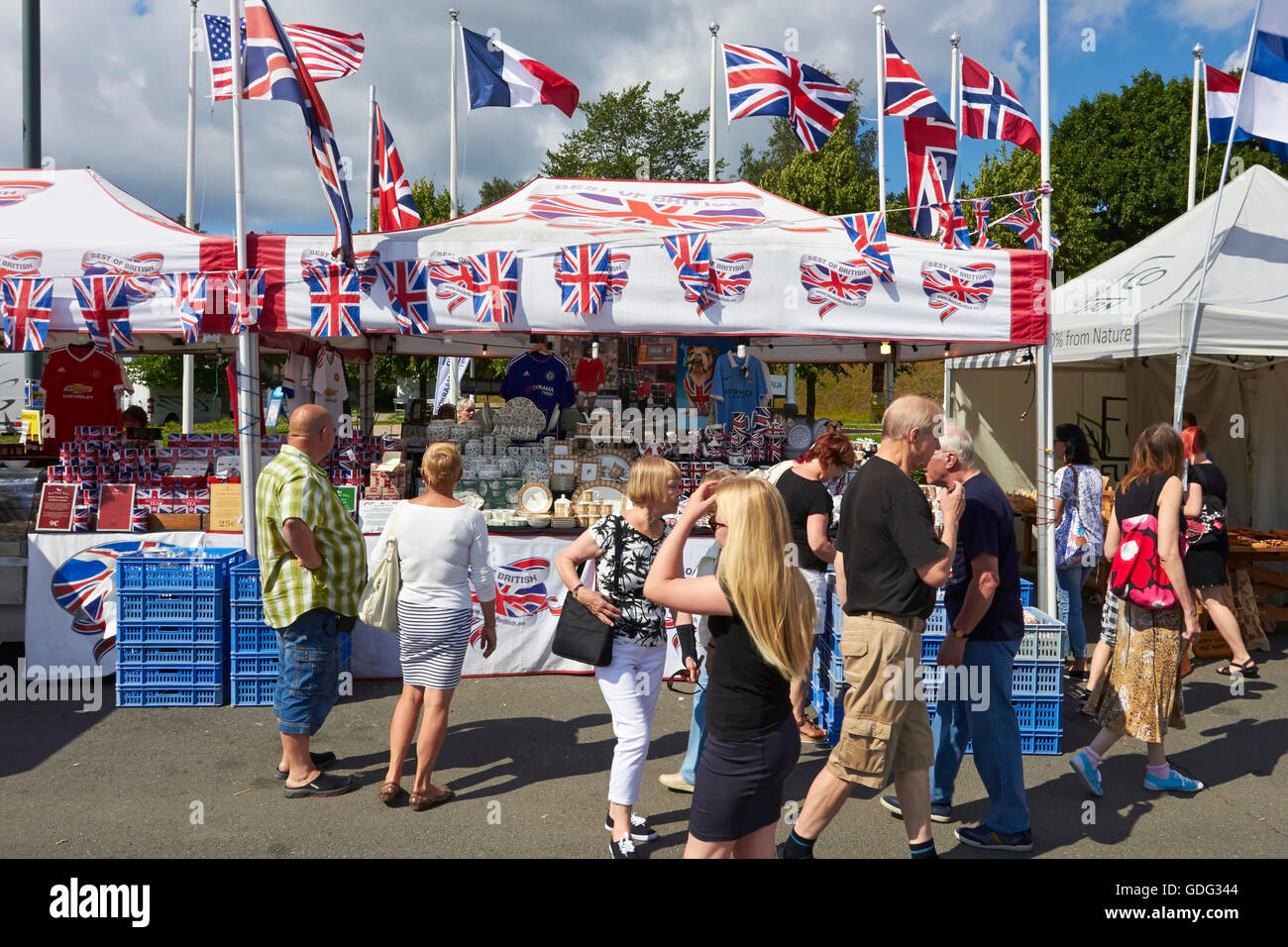 Mercato internazionale di bancarelle, Lappeenranta FINLANDIA Foto Stock