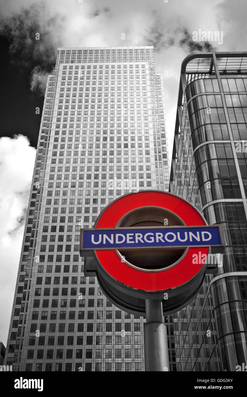 Andare sottoterra, Canary Wharf Foto Stock