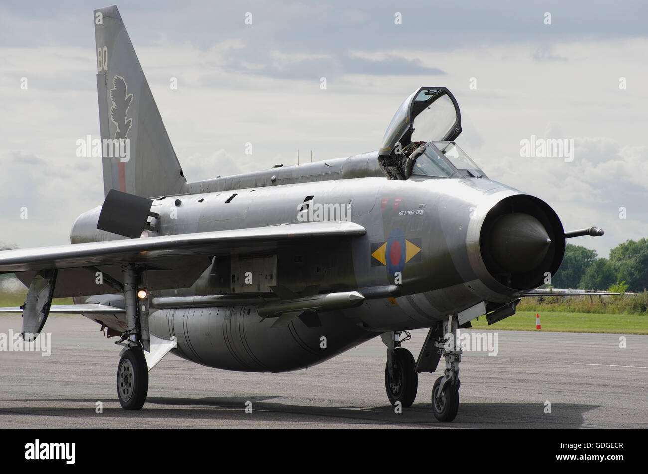 English Electric Lightning F6 XR728, presso l'aeroporto di Bruntingthorpe Foto Stock