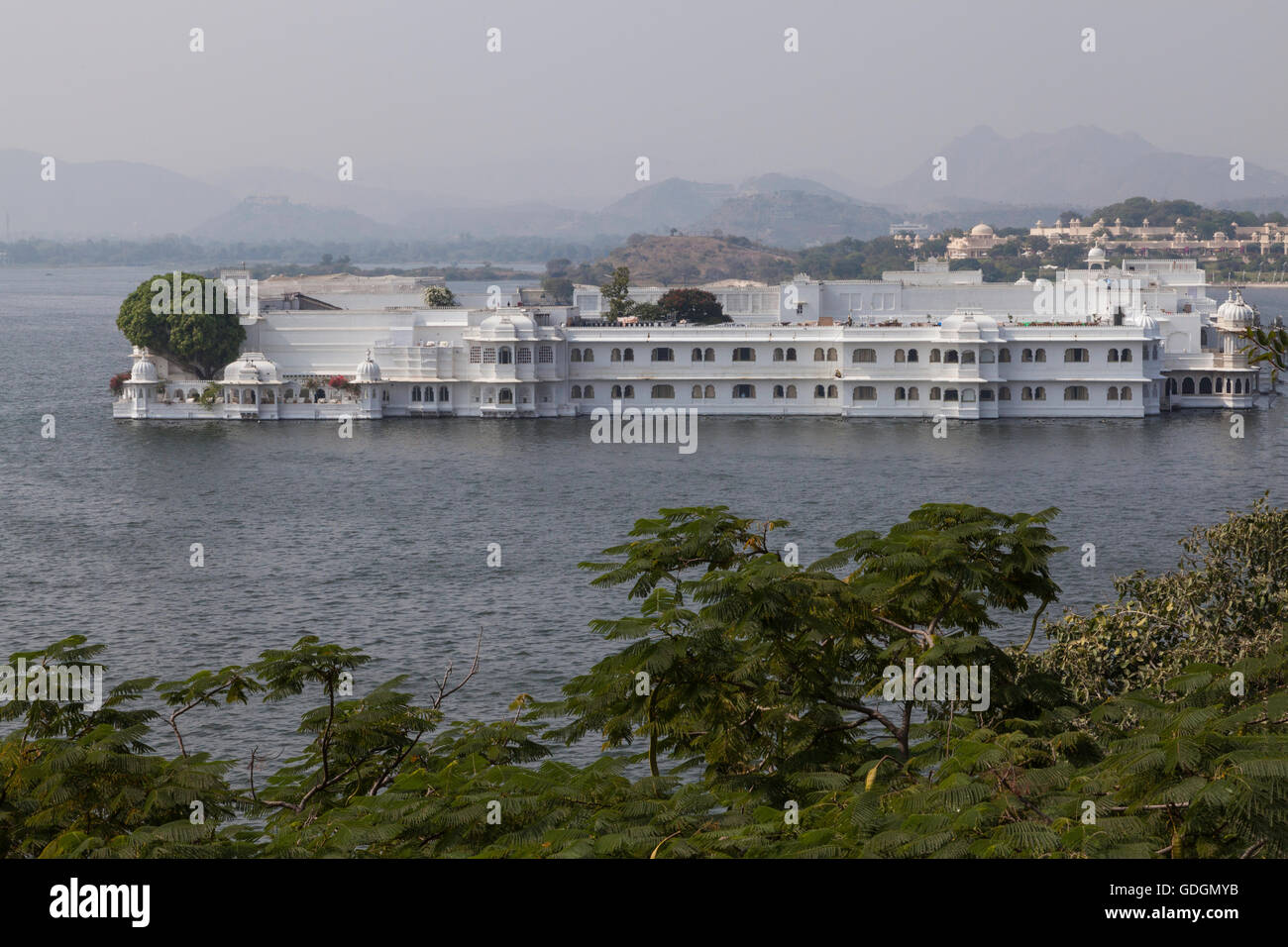 Tag Lake Hotel in Udaipur, uno dei più costosi hotel in India. Foto Stock