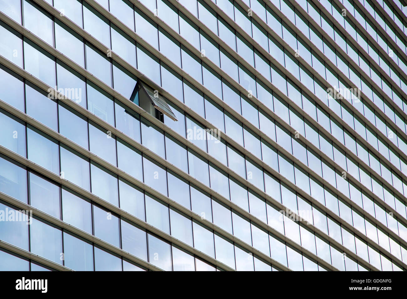 Windows di edificio moderno Foto Stock