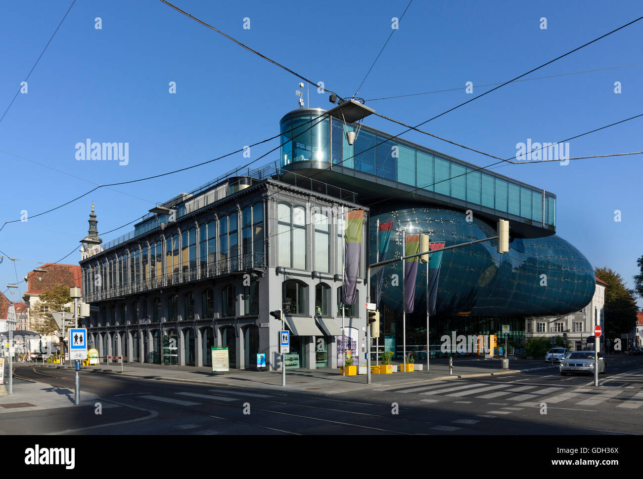 Graz: Casa di ferro (sinistra) e il Kunsthaus di Graz ( Museo d'arte), Austria, Steiermark, Stiria, Regione Graz Foto Stock