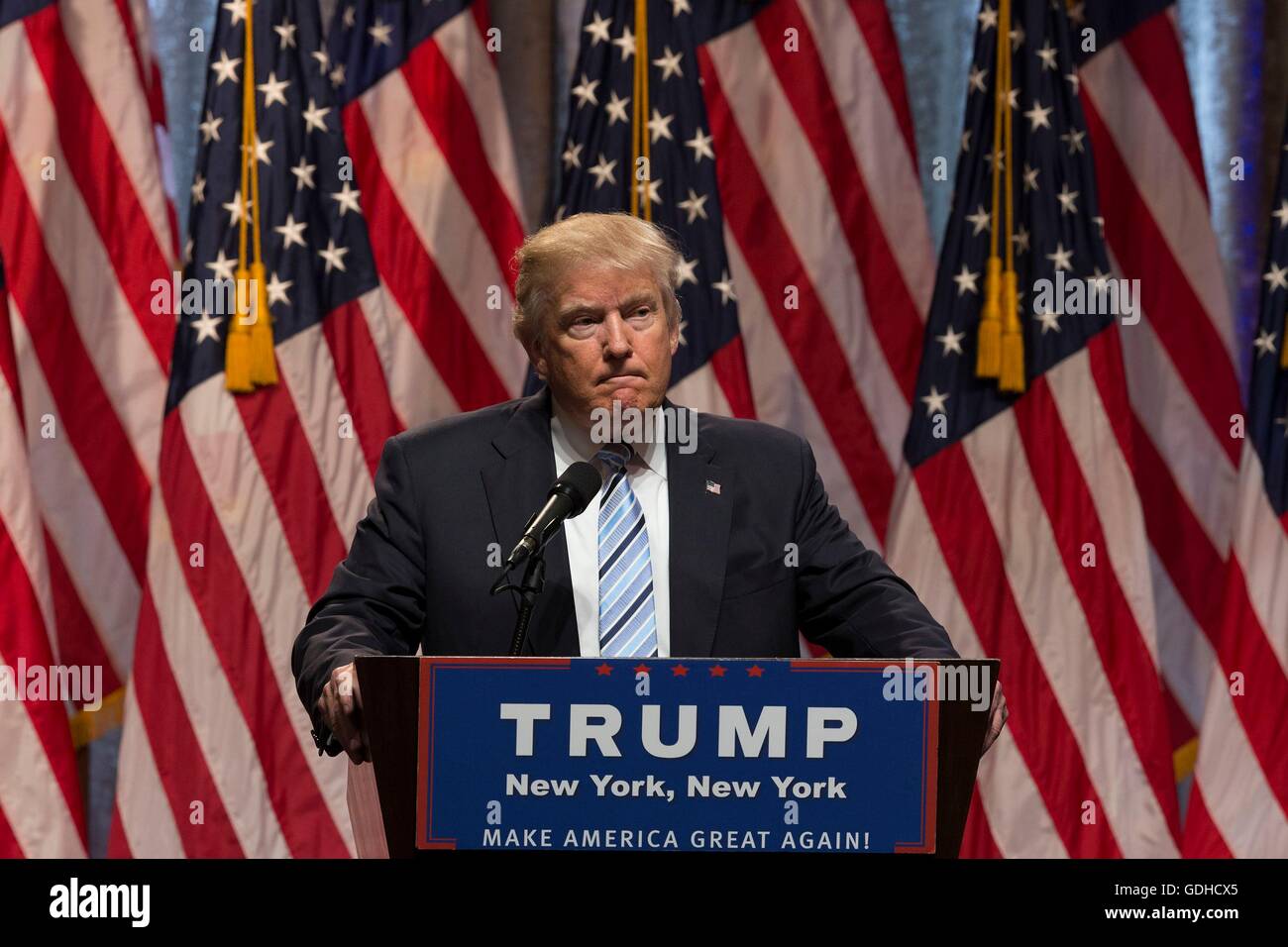 New York, NY, STATI UNITI D'AMERICA. 16 Luglio, 2016. Donald Trump di presenze per Donald Trump annuncia il Governatore Mike Pence come Vice Presidential Running Mate, New York Hilton Midtown, New York, NY Luglio 16, 2016. Credito: Lev Radin/Everett raccolta/Alamy Live News Foto Stock