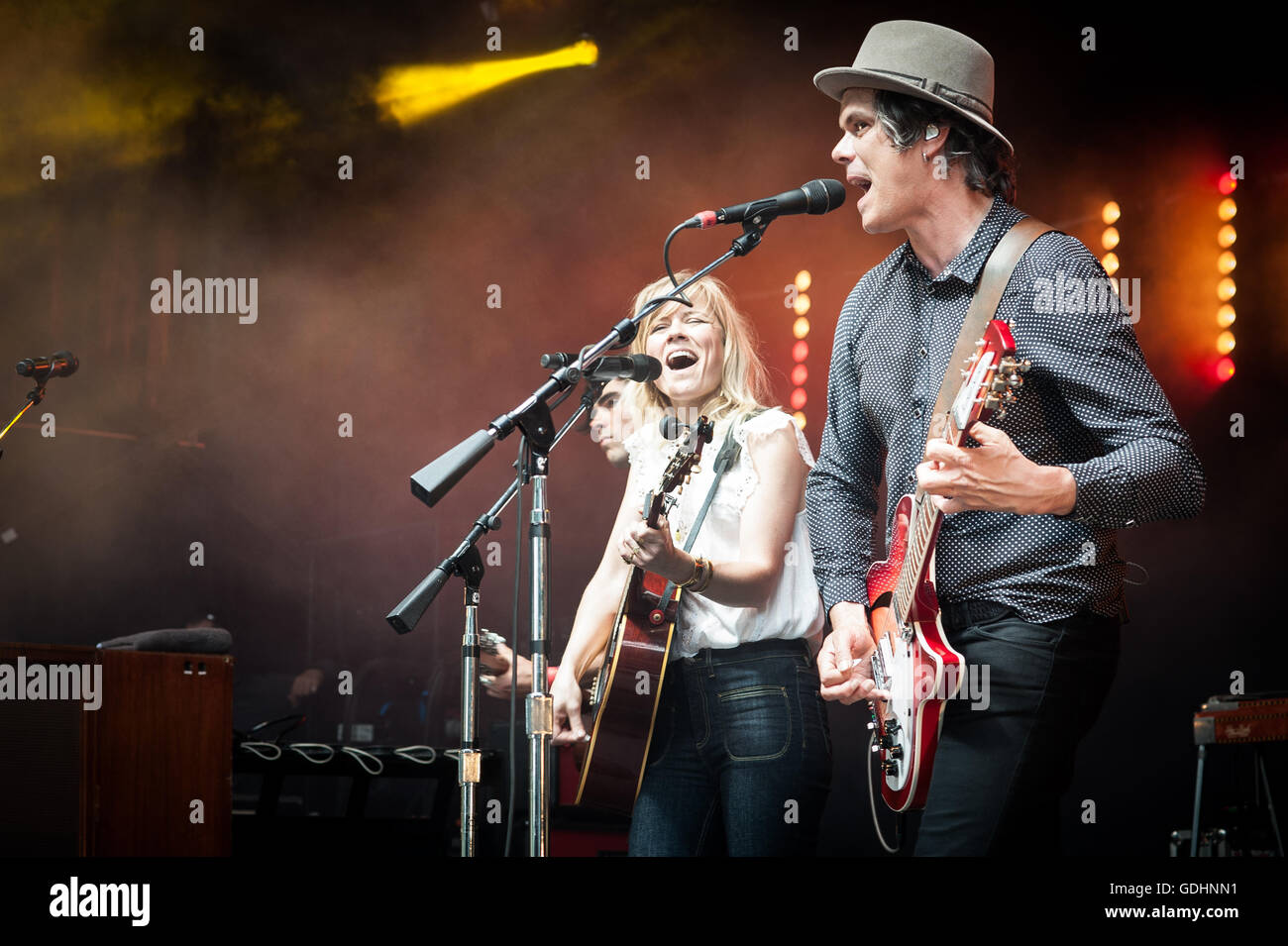 Nijmegen, Paesi Bassi. 18 Luglio, 2016.La celebrazione Vierdaagsefeesten è partito intorno alla International quattro giorni Marche Nijmegen, più grandi del mondo di multi-giorno evento a piedi.Credit: Romy Arroyo Fernandez/Alamy Live News Foto Stock