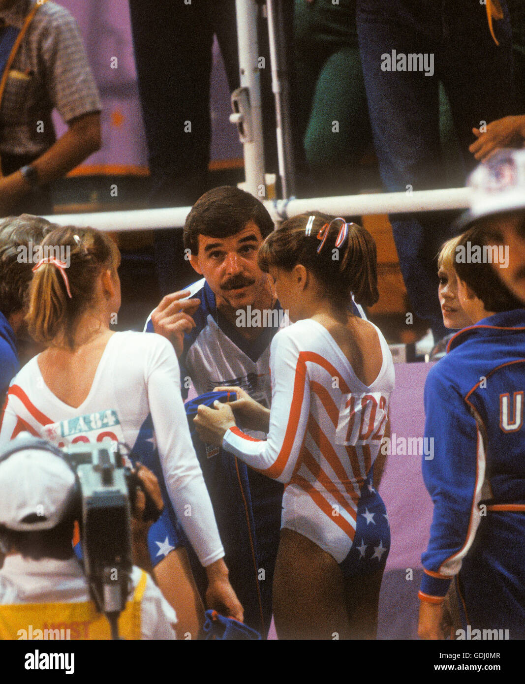 American della squadra di ginnastica durante il 1984 Giochi Olimpici di Los Angeles. Foto Stock