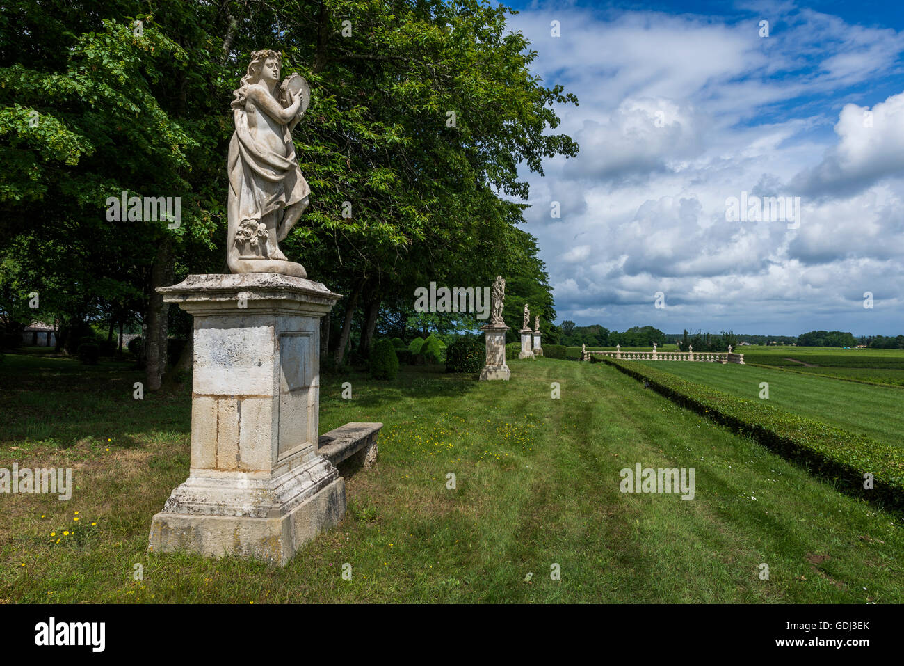Park + castello Château de Malle, Preignac, Gironde, Francia Foto Stock