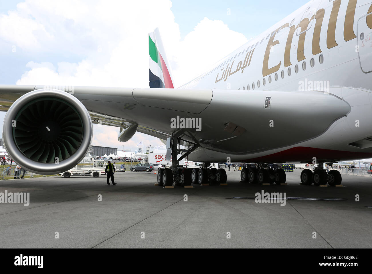 Berlino, Germania, 2 giugno, 2016: Volare Emirates presente Airbus A380 a Berlino Air Show 2016. Foto Stock