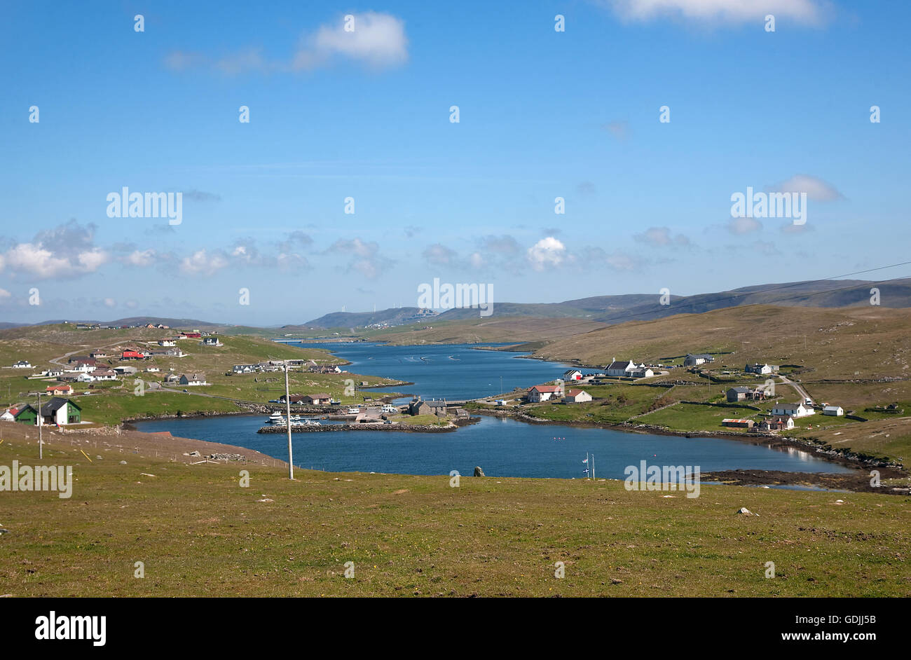 Vista dall'estremità di ponte, West Burra, Continentale, le isole Shetland, Scozia Foto Stock