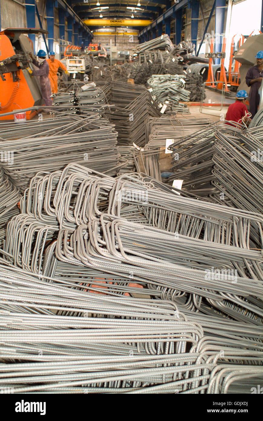 Aste in acciaio. Dubai, Emirati arabi uniti Foto Stock