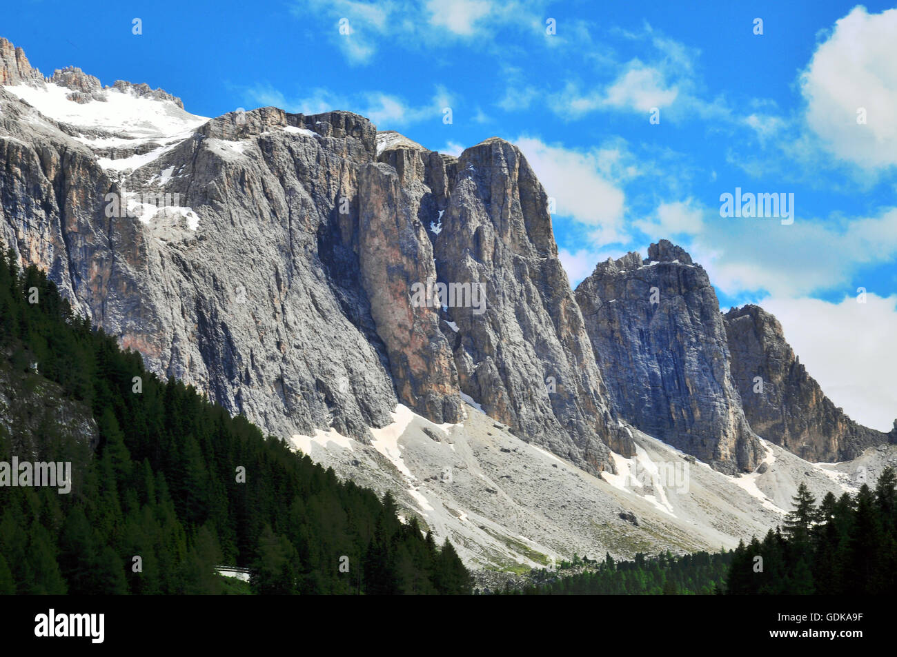 La gamma della montagna, Dolomiti, Italia Foto Stock