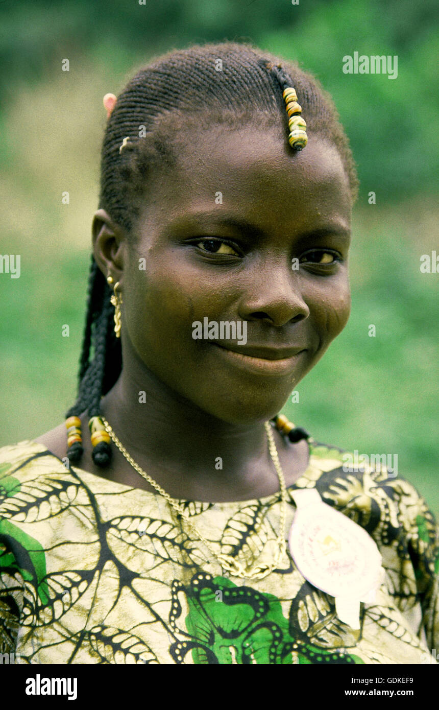 : Una giovane ragazza Yoruba in Foudite, Benin. Africa occidentale. Foto Stock