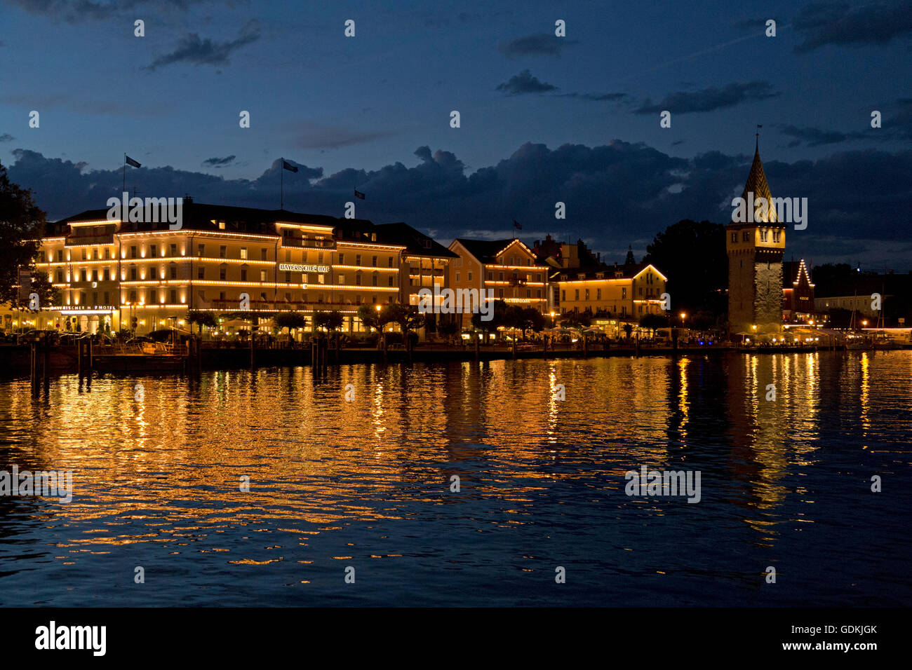 Porto di sera, Lindau, Lago di Costanza, Baviera, Germania Foto Stock