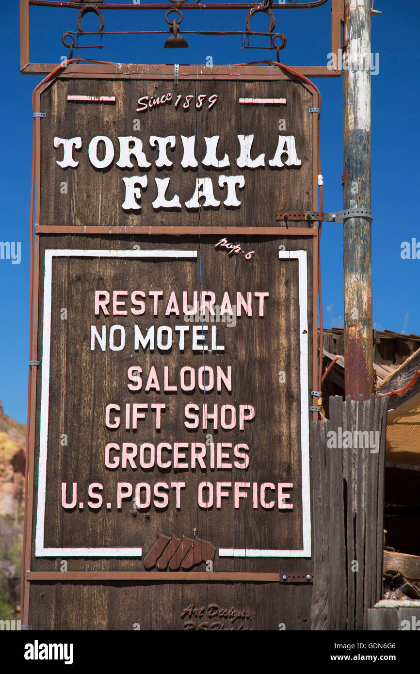 Tortilla Flat, Apache Trail Scenic Byway, Tonto National Forest, Arizona Foto Stock Tortilla Flat, Apache Trail Scenic Byway, Tonto National Forest, Arizona Foto Stock
