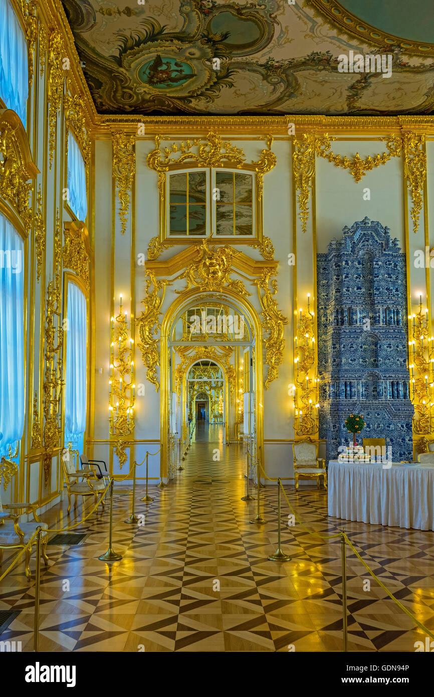 La camera d'Oro al Palazzo di Caterina, Pushkin, San Pietroburgo Russia Foto Stock