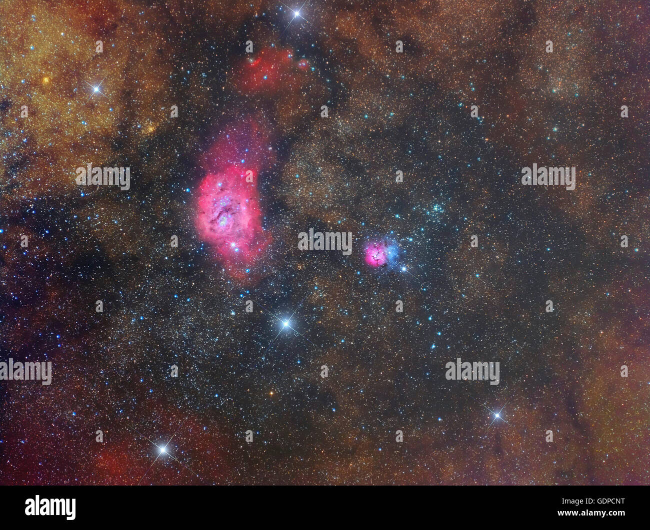 La Nebulosa Laguna e Trifid Nebula nella costellazione del Sagittario. Foto Stock
