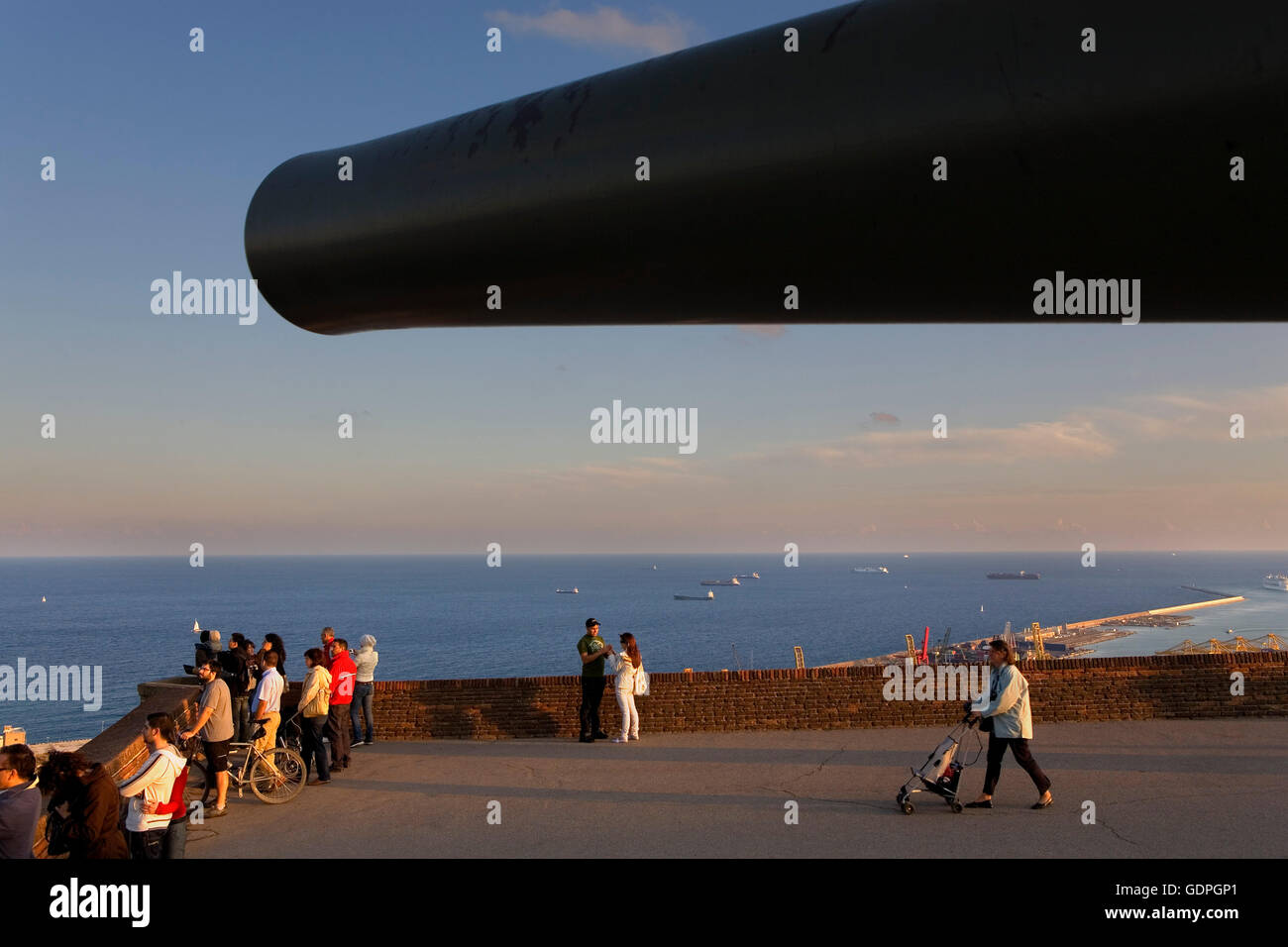 Il cannone nel castello di Montjuic, Barcellona, Spagna Foto Stock