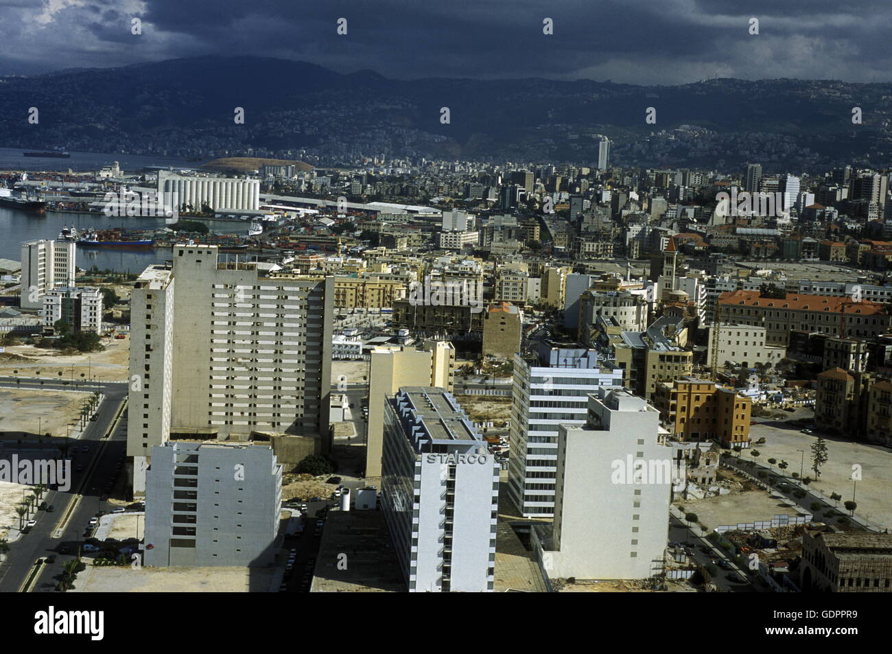 Il centro della città di Beirut sulla costa in Libano nel medio oriente. Foto Stock