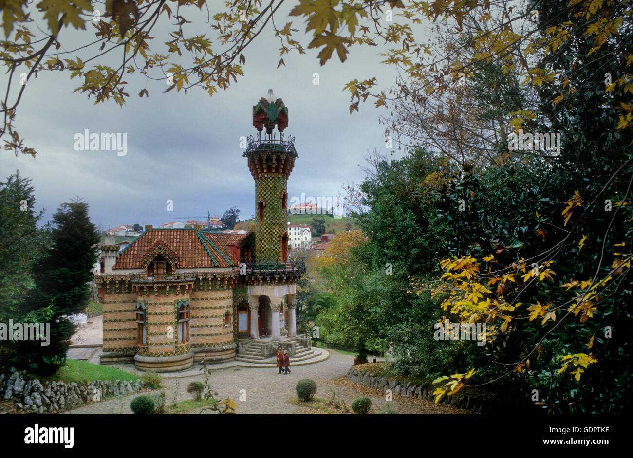Comillas (Cantabria): El Capricho da Gaudí (costruito 1885). Foto Stock