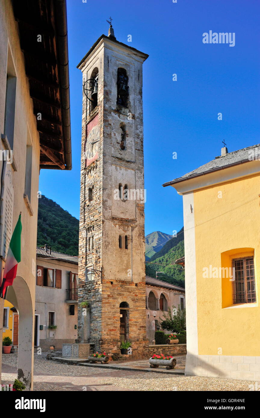 Geografia / viaggi, Italia, Piemonte, Cavaglio San Donnino, torre campanaria, Additional-Rights-Clearance-Info-Not-Available Foto Stock