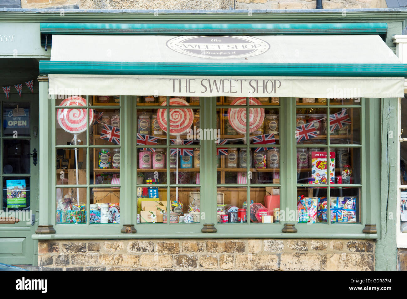 Negozio di dolci Burford. Cotswolds, Oxfordshire, Inghilterra Foto Stock