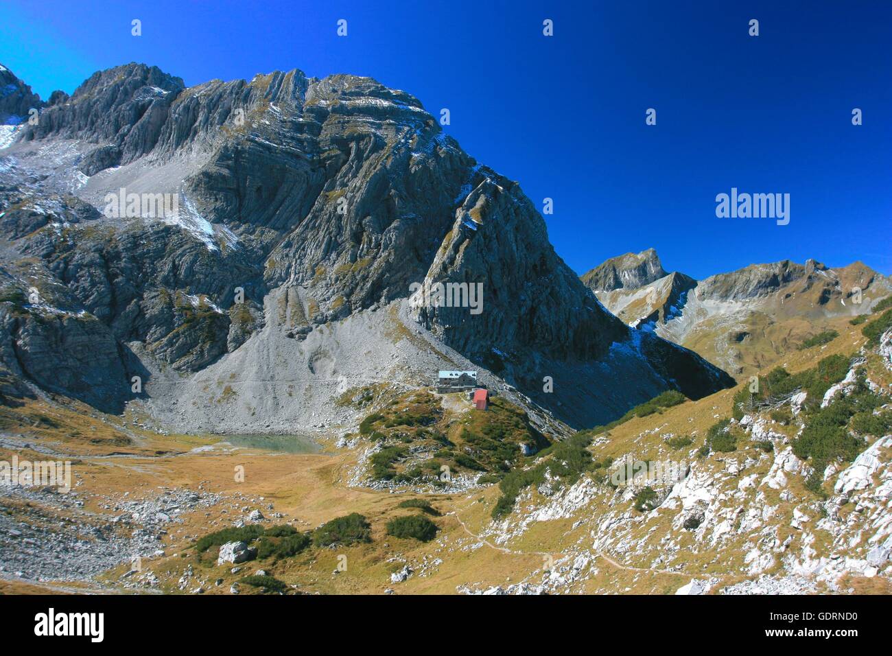 Geografia / viaggi, in Germania, in Baviera, paesaggi, Alpi Hintersteiner Tal, Prinz-Luitpold-Huette in Grosser Daumen (mount), Wiedemerkopf (mount), , No-Coffee-Table-Book-Uso: Allgäu Foto Stock