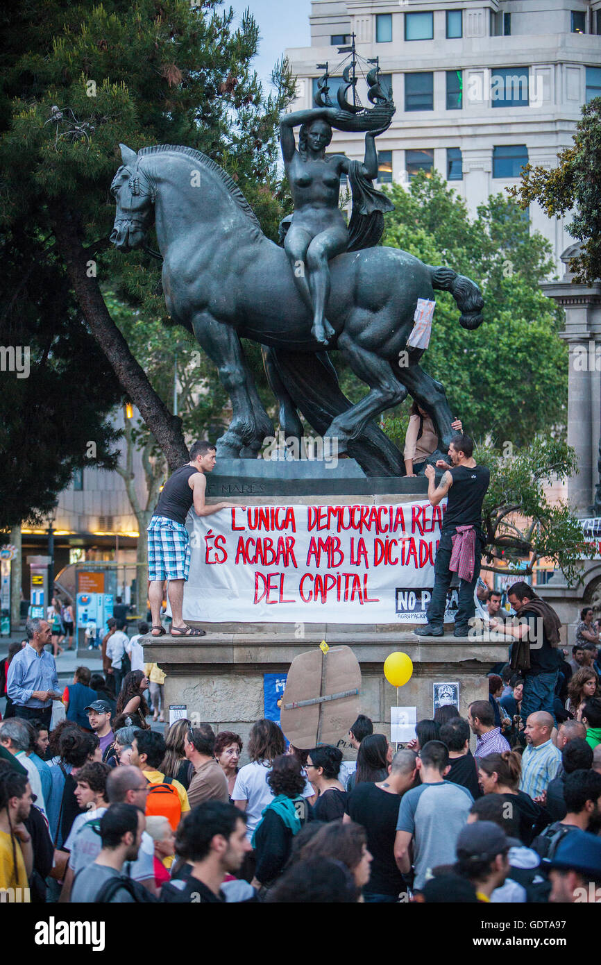 Le proteste contro la triste situazione sociale.Rivoluzione spagnola 2011 .15 M y 19 J.Indignados.indignato.proteste sociali moveme Foto Stock