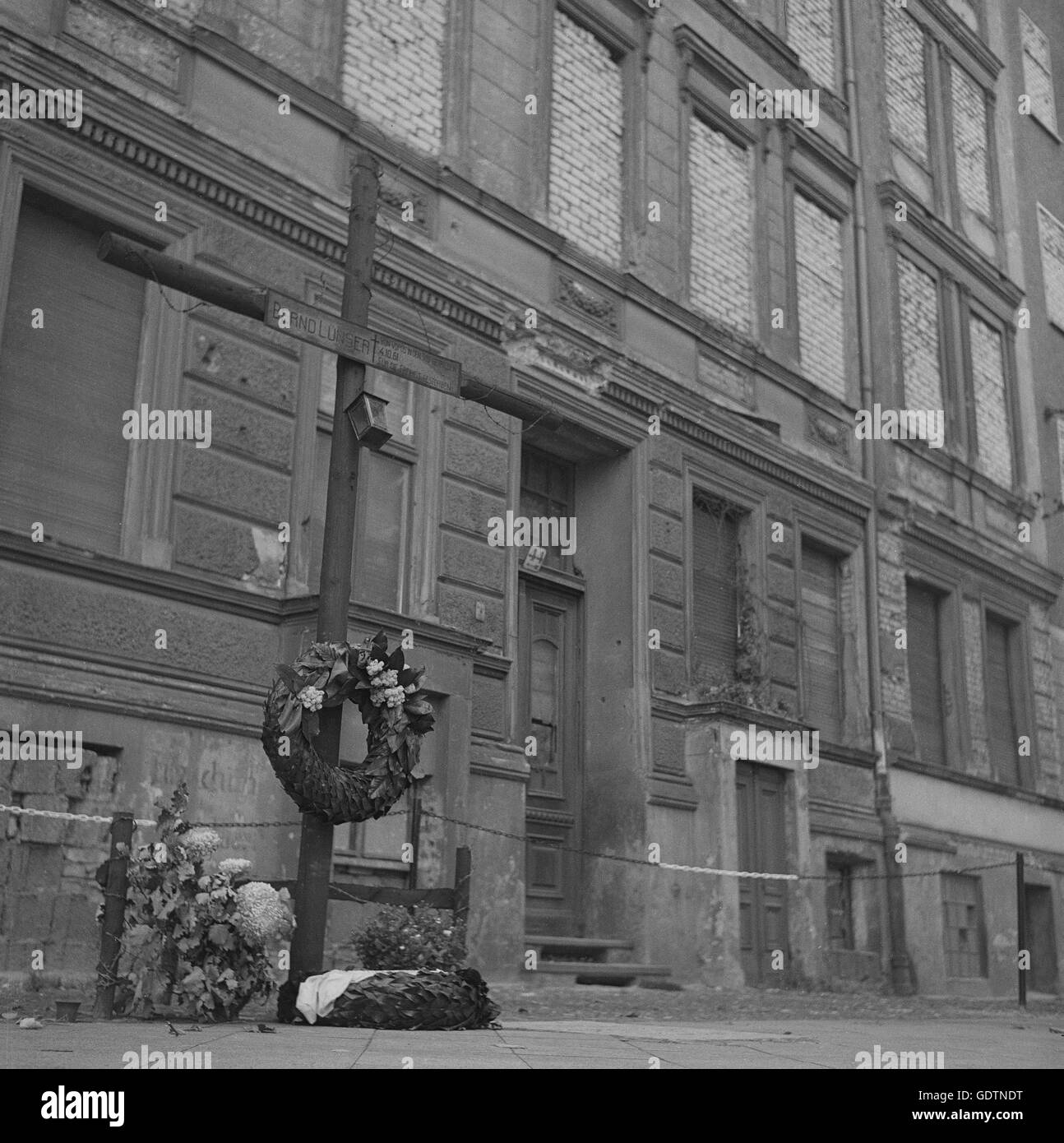 La memoria di una vittima del muro di Berlino, 1964 Foto Stock