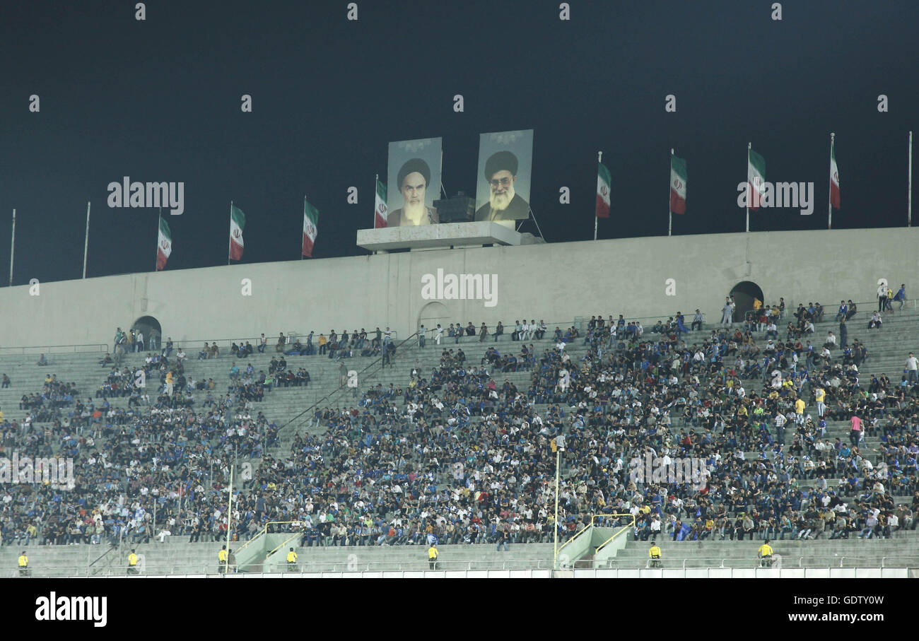 Il Azadi Sports Complex di Teheran Foto Stock