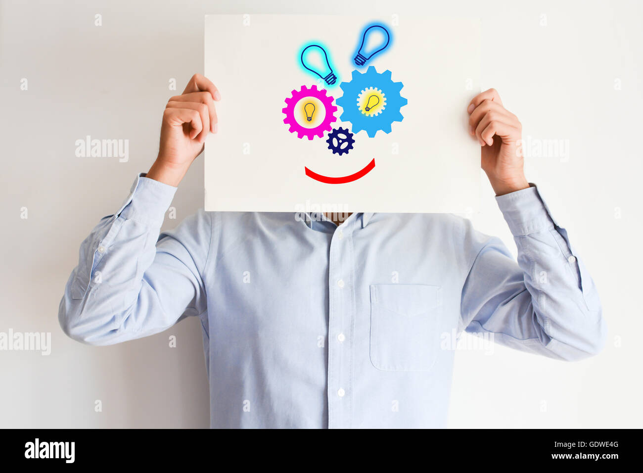 Mente creativa concetto la filatura ingranaggi o ruote Foto Stock