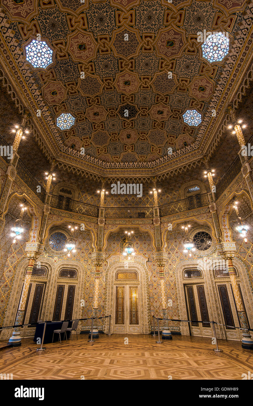 Salao arabe o Arabian Hall, Palacio da Bolsa, Porto, Portogallo Foto Stock
