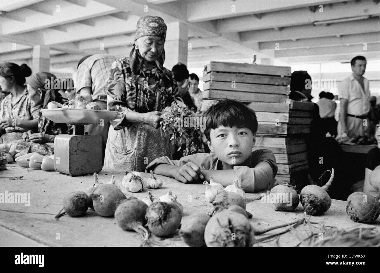 Mercato di Alma Ata Foto Stock