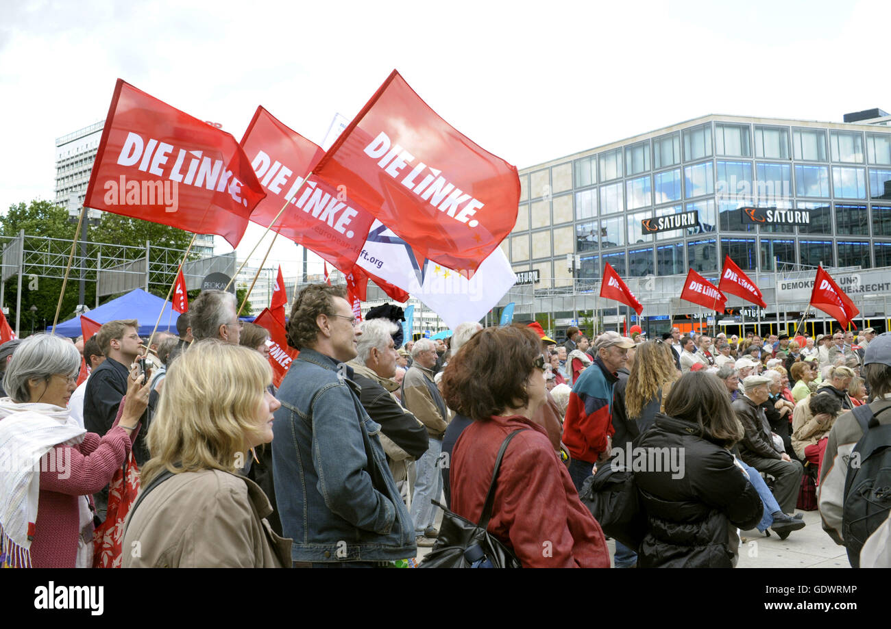 Evento finale della campagna elettorale per le elezioni al Parlamento europeo del partito di sinistra Foto Stock
